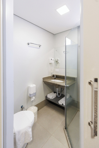 Bathroom 4, Tonello Business Hotel, Campo Mourão