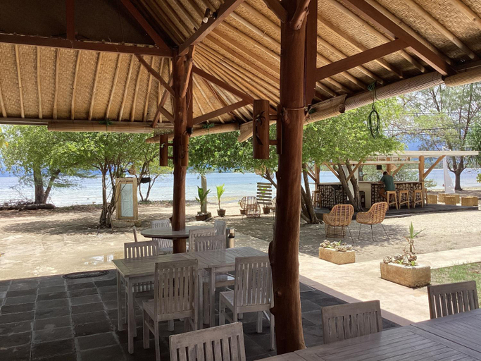 Food & Drinks 5, Juliantos by the sea, Lombok