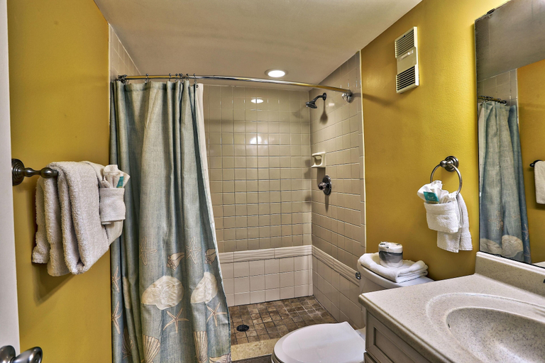 Bathroom, Land's End 4-304 Bay Front - Premier, Pinellas