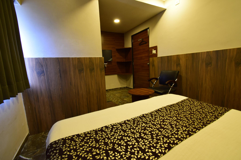 Others 5, The Lake Palace, Ahmadabad