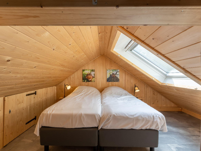 Bedroom 2, Unique Chalet by the Pond, Apeldoorn