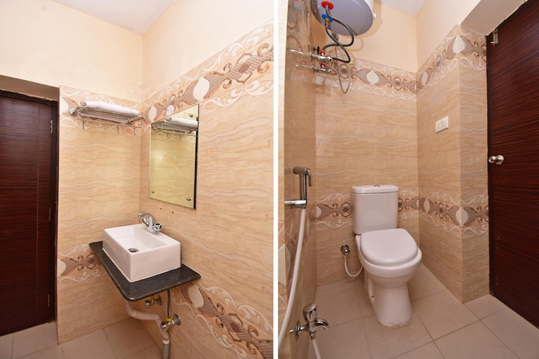 Bathroom 3, Stay Hub, Kolkata