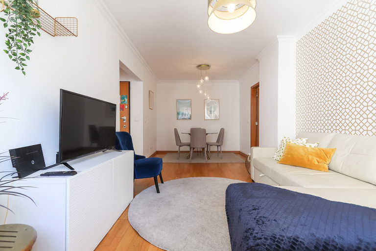 Room 2, Laranjeiras Design by Homing, Lisbon