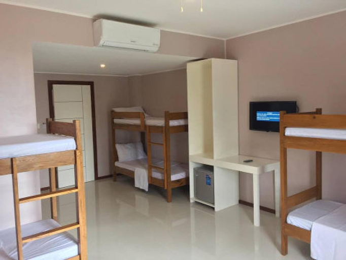 Bedroom 3, Answer Hotel, Puerto Galera