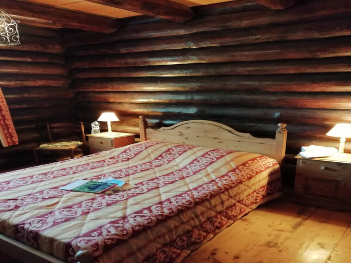 Bedroom 2, Chalet near Quend Beach with Pool, Somme