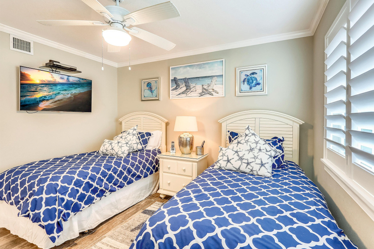 Bedroom 3, Land's End 7-306 Beach Front - Premier, Pinellas