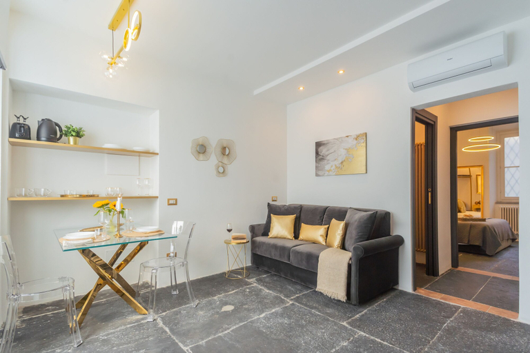 Room 5, Como Dreams Apartments - Gold Suite, Como