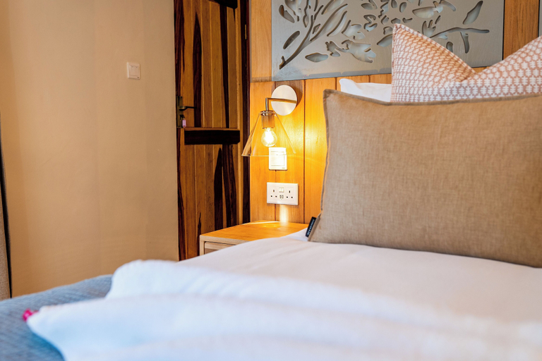 Bedroom 4, Samanzi, Hwange