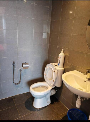 Bathroom 5, Seri Sayang 2 bedrooms Seaview Resort 3, Penang Island