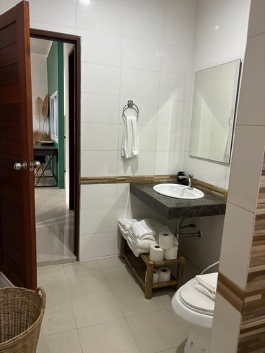 Bathroom 3, Kuarta Resort Samui, Ko Samui