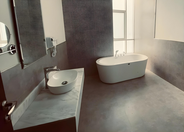 Bathroom 4, HDB Sahafa, Riyadh