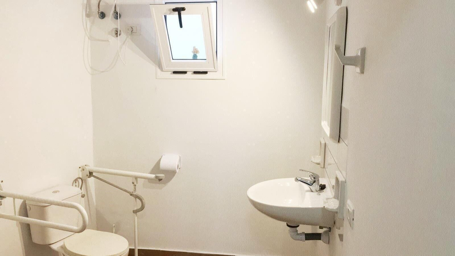Bathroom, El Hostal Del Cubo, Santa Cruz de Tenerife
