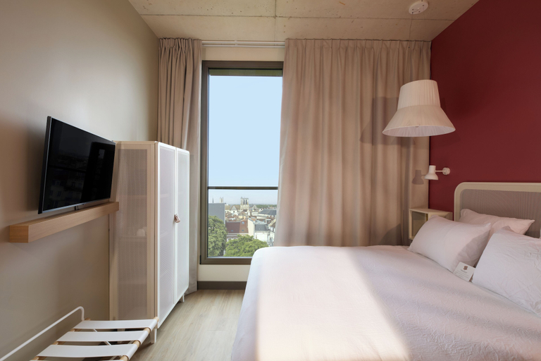 Bedroom, OKKO Hotels Troyes Centre, Aube