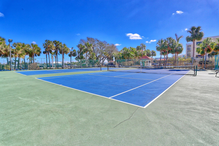Sport & Beauty 1, Land's End 1-407 Gulf View - Premier, Pinellas