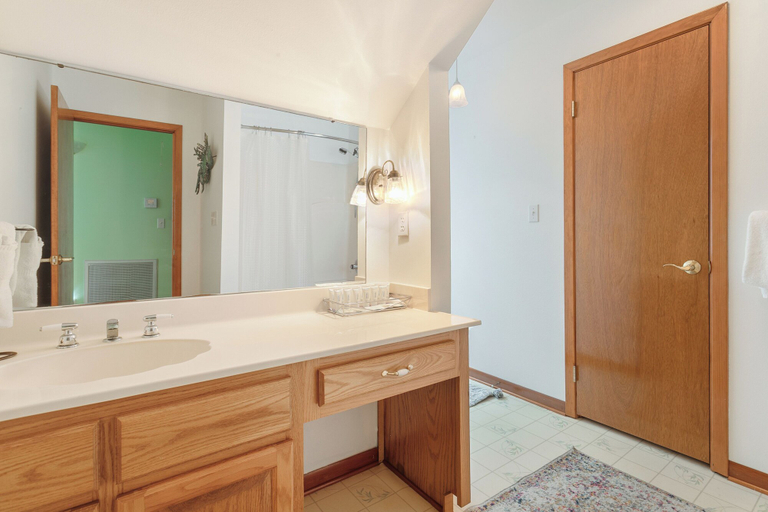 Bathroom 3, Bayou Manor, Saint Tammany