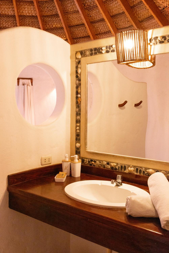 Bathroom, Soleil Bungalows, Talara
