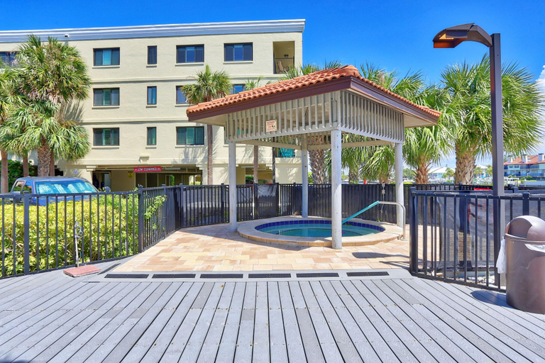 Sport & Beauty 3, Land's End 9-403 Beach Front - Premier, Pinellas