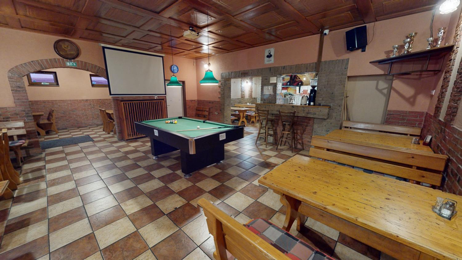 Food & Drinks 5, Rusovsky Penzion, Bratislava V
