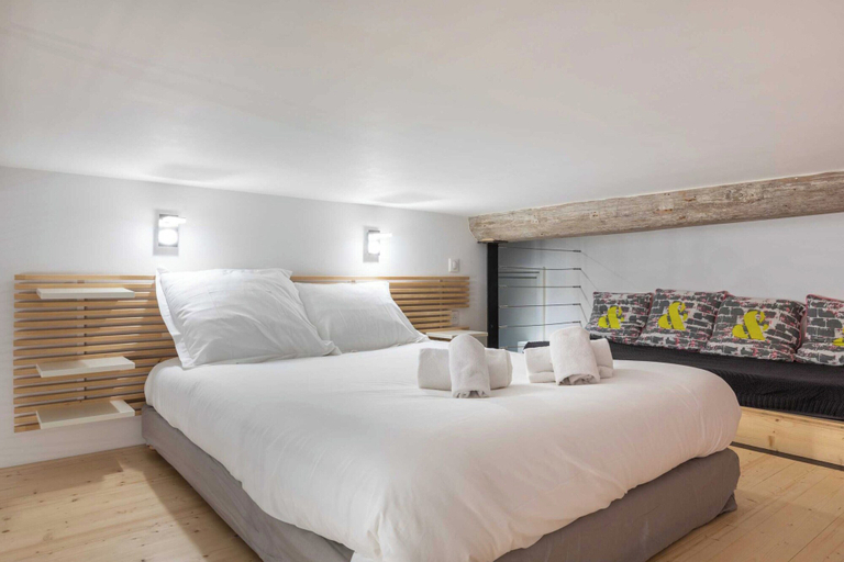 Bedroom, Dify D'aguesseau - Quai du Rhone, Rhône