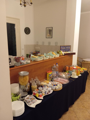 Food & Drinks 3, Szent Kristof Apartmanhotel, Pacsa/Zalaegerszeg