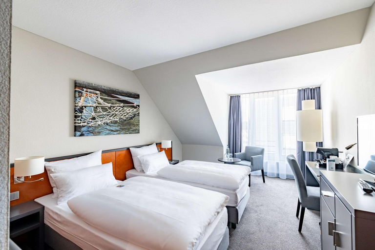 Bedroom 4, Atlantic Hotel Vegesack, Bremen