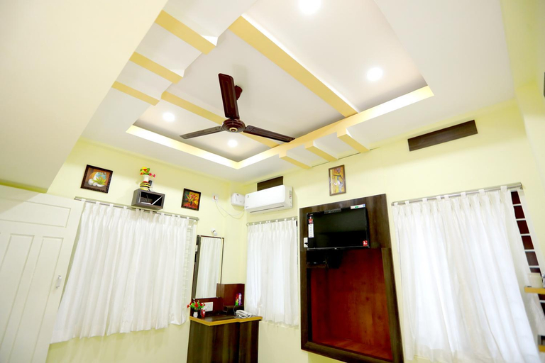 Bedroom 3, Base9 Hotel - Cochin Airport, Ernakulam