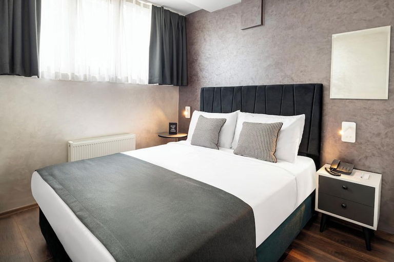 Bedroom 3, Istanbul Efes Hotel, Fatih