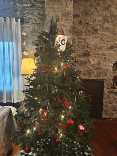 Room 4, Vitina Number 5 House, Peloponnese