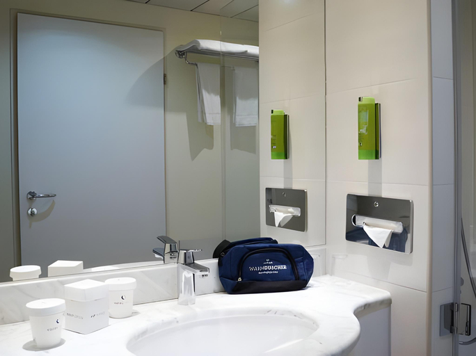 Bathroom 4, PLAZA Premium Wien, Wien