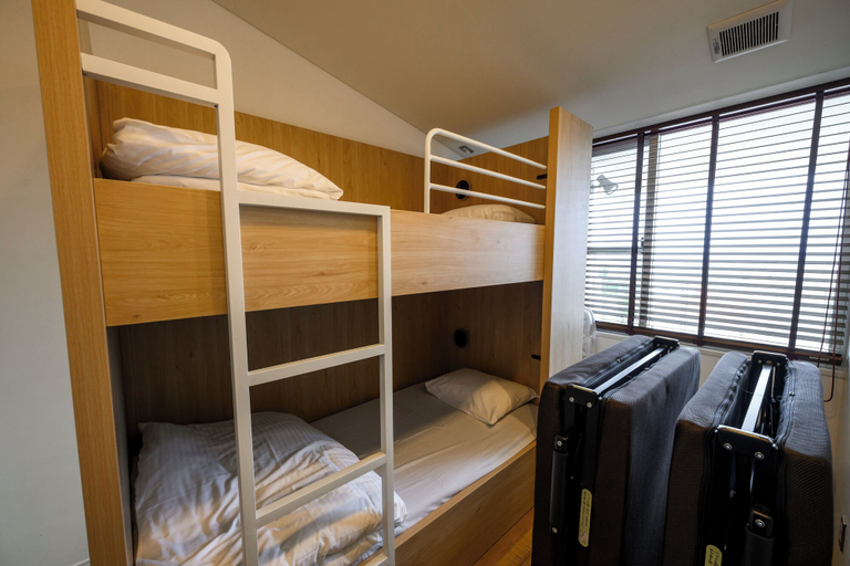 Room 5, Onna Resort Nakadomari, Onna