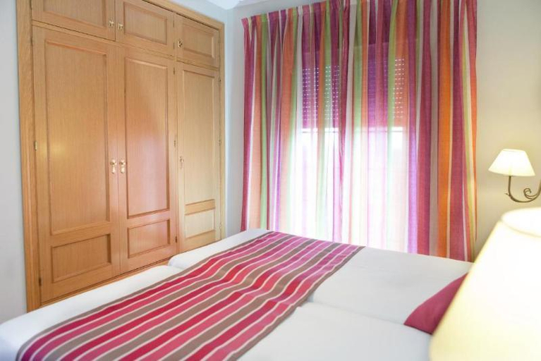 Bedroom 2, Dunas de Donana Resort, Huelva