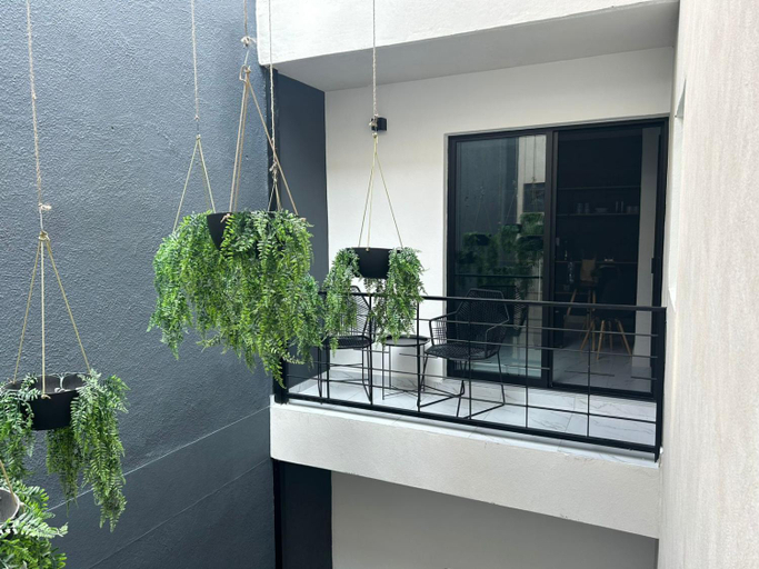 Others 5, Vidrio Suites Col Americana, Guadalajara