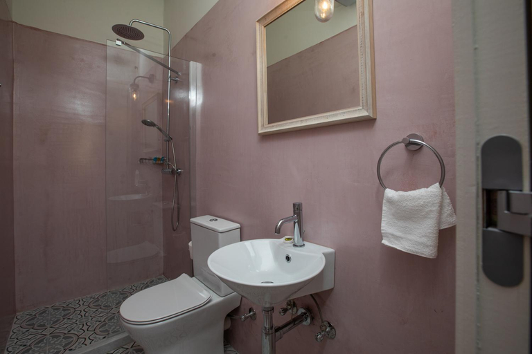 Bathroom 3, Aura central apartments, Ionian Islands