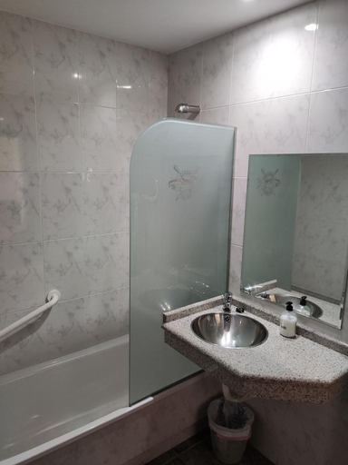Bathroom 4, Hotel Nuevo Cachalote, Pontevedra