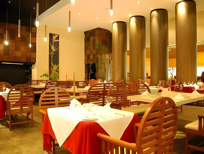 Food & Drinks 4, Royal Pedregal, Mexico City