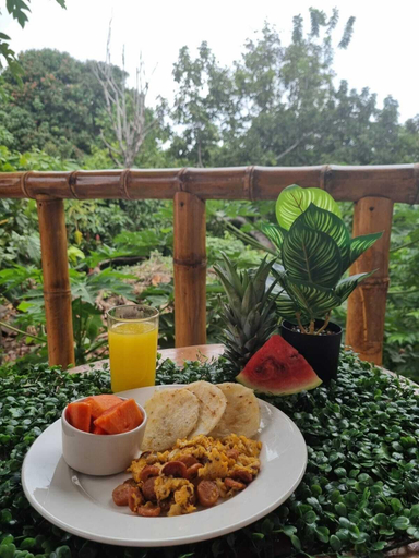 Food & Drinks 4, LAS CASCADAS HOSTEL TAYRONA, Santa Marta (Dist. Esp.)