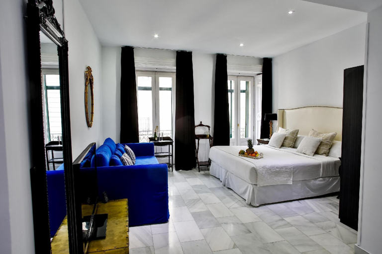 Bedroom 2, Sonder by Marriott Bonvoy Santa Ana Apartments Las Letras, Madrid