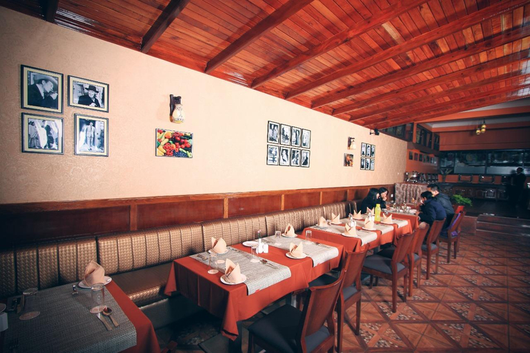 Food & Drinks 4, Yarlam Portico, East Sikkim