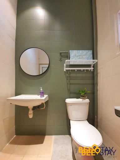 Bathroom 2, Jenjarom No. 32 Modern Cozy Homestay for 4 Pax, Kuala Langat