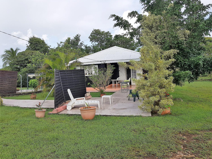 Others 4, BUNGALOW BASSIN TROUVE, Sainte-Anne