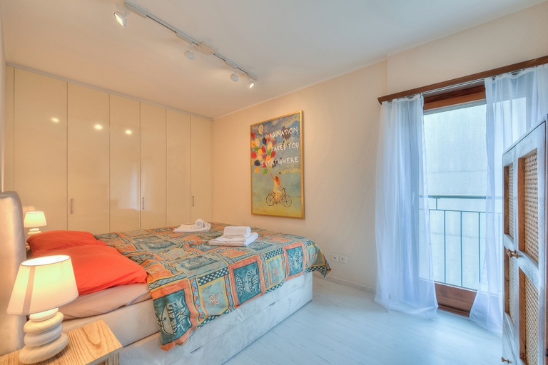 Room 2, Emotion Lake View, Mendrisio