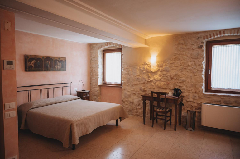 View 4, Agriturismo Valentina Cubi, Verona
