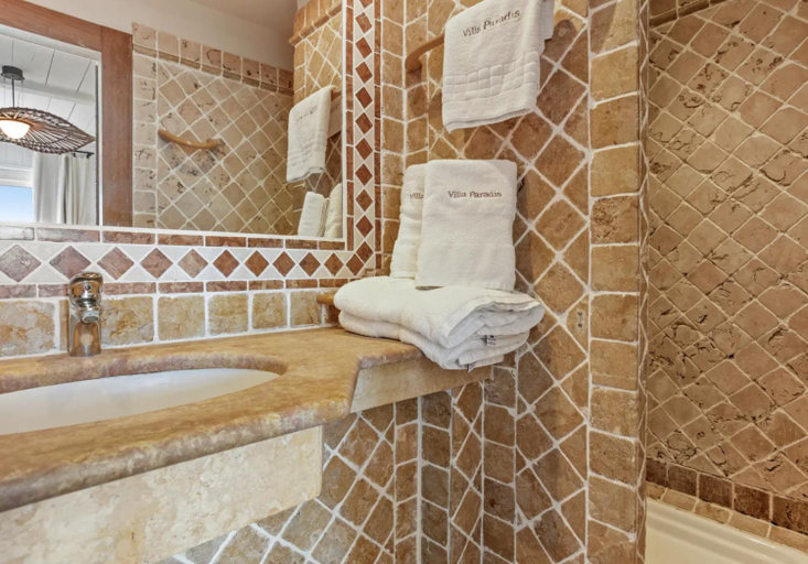 Bathroom 4, Villa Paradis, Var