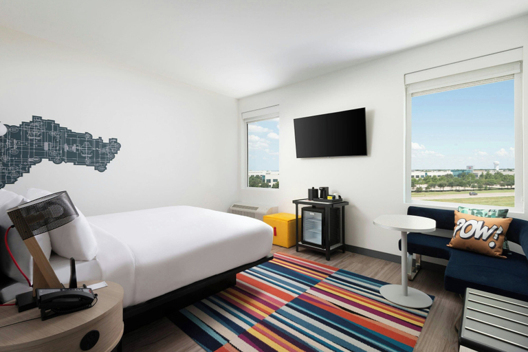 Bedroom 2, Aloft by Marriott DFW Airport North, Irving