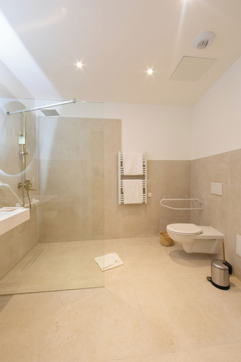 Bathroom 4, Hotel Villa Botanica, Alpes-Maritimes