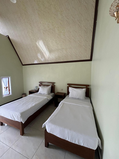 5, KALININGRAT COTTAGE 2, Lumajang