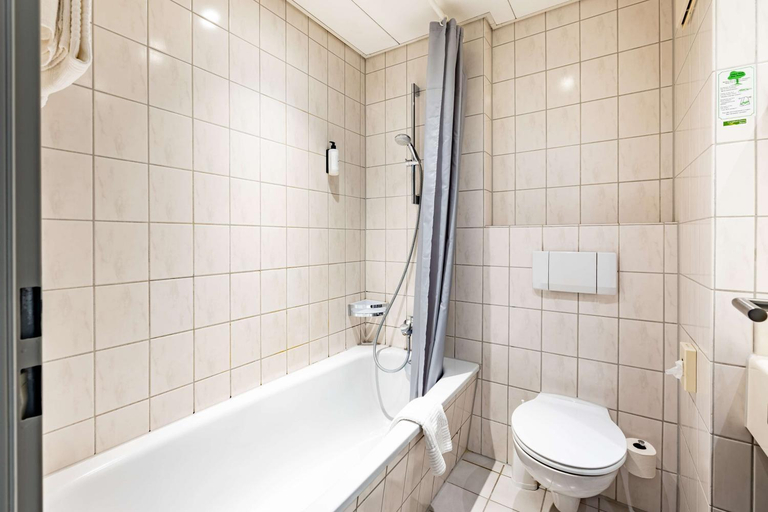 Bathroom, Atlantic Hotel Vegesack, Bremen