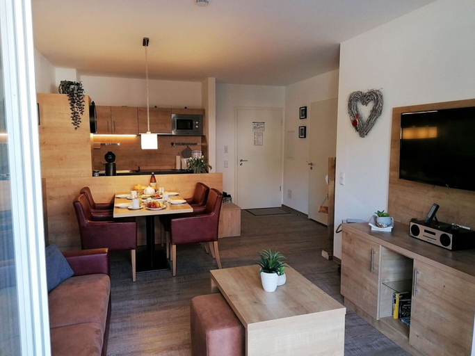 Living room 4, Hubsche Wohnung mit Balkon, Breisgau-Hochschwarzwald