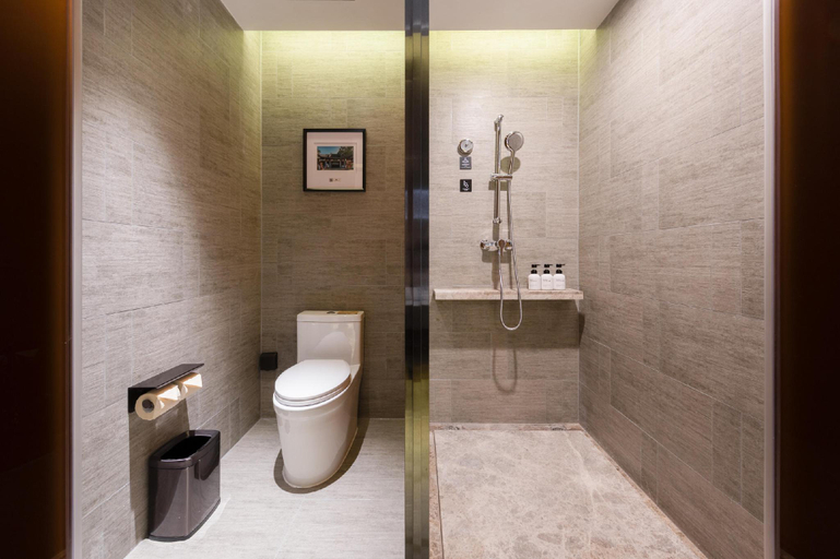 Bathroom 5, Atour Hotel Zhongshan North Railway Station V-Park Square, Zhongshan