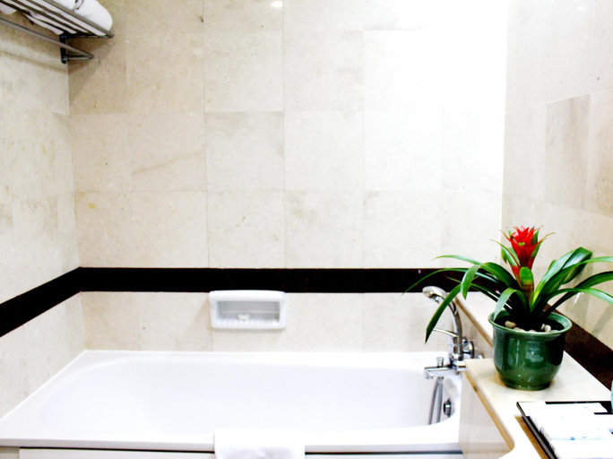 Bathroom 3